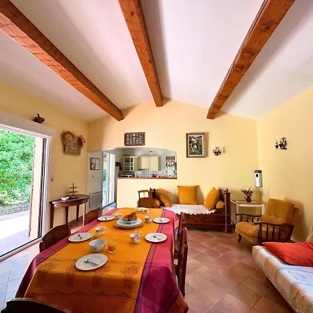Сasa de vacaciones Maison Familiale Provencale Au Calme, Proche Saint-Raphaël