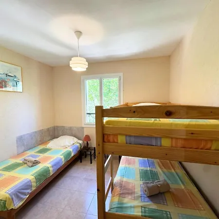 Maison Familiale Provencale Au Calme, Proche Сasa de vacaciones