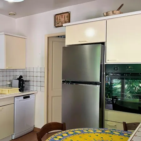 Maison Familiale Provencale Au Calme, Proche *